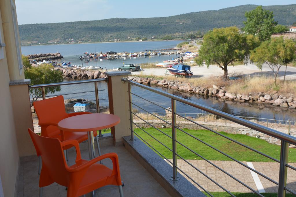 Palaiologou Panorama Apartments Mantamádos エクステリア 写真